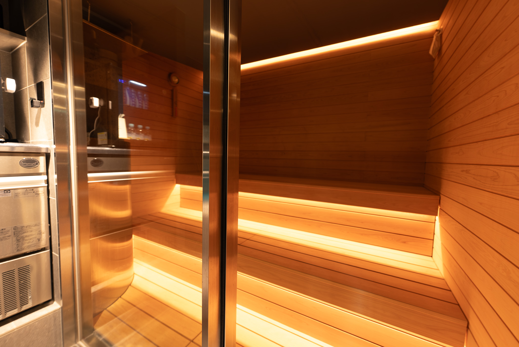 サウナルーム | 1F