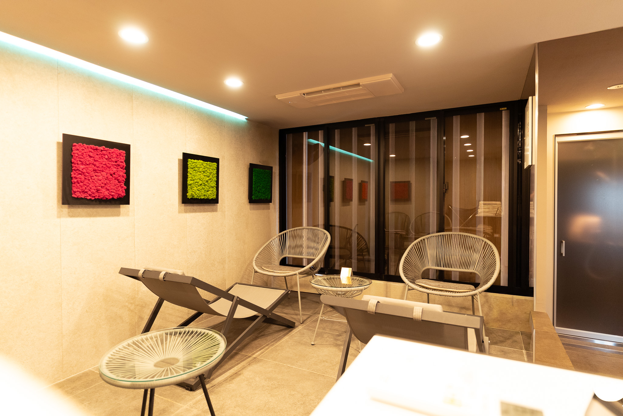 リラックスルーム | 1F