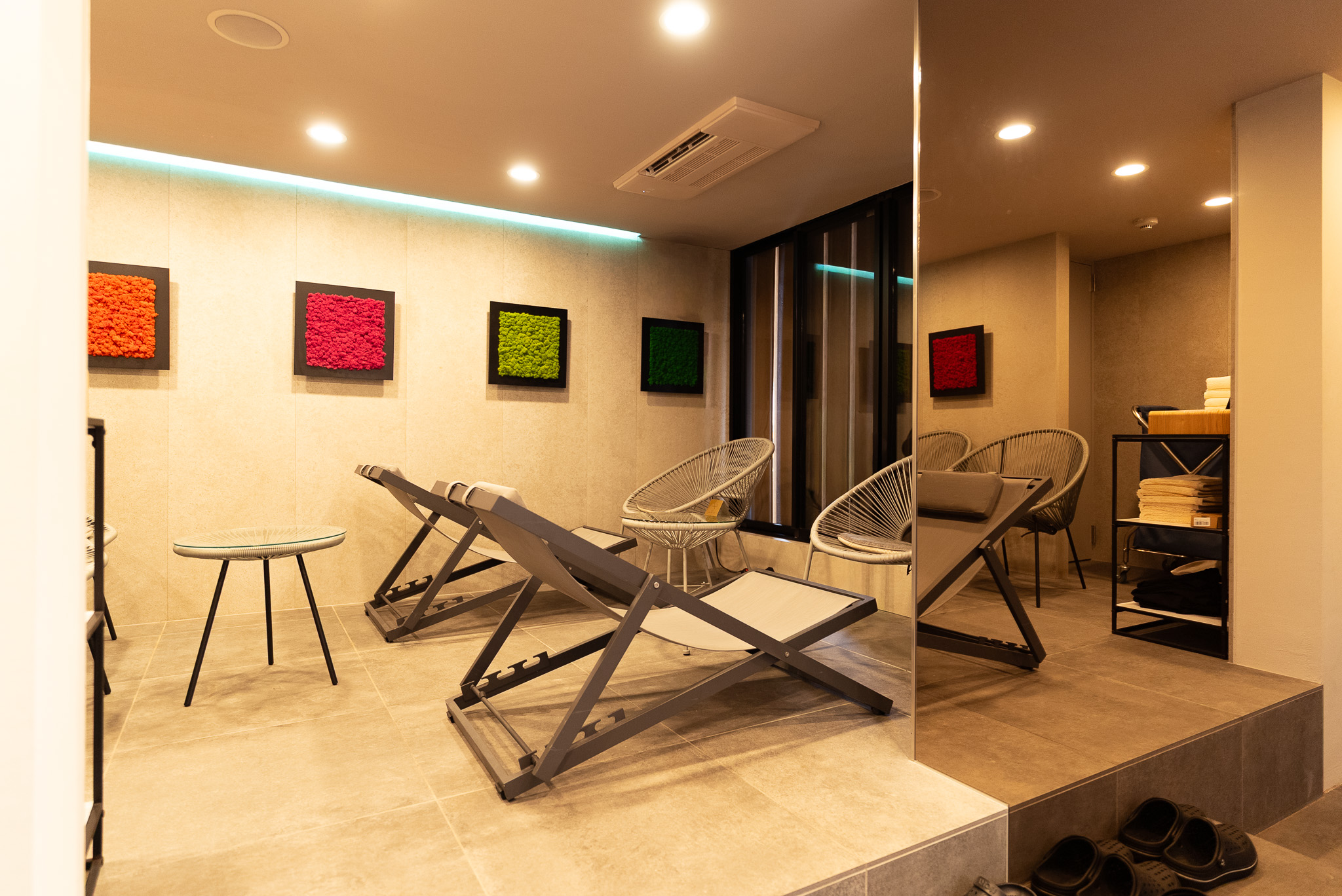 リラックスルーム | 1F