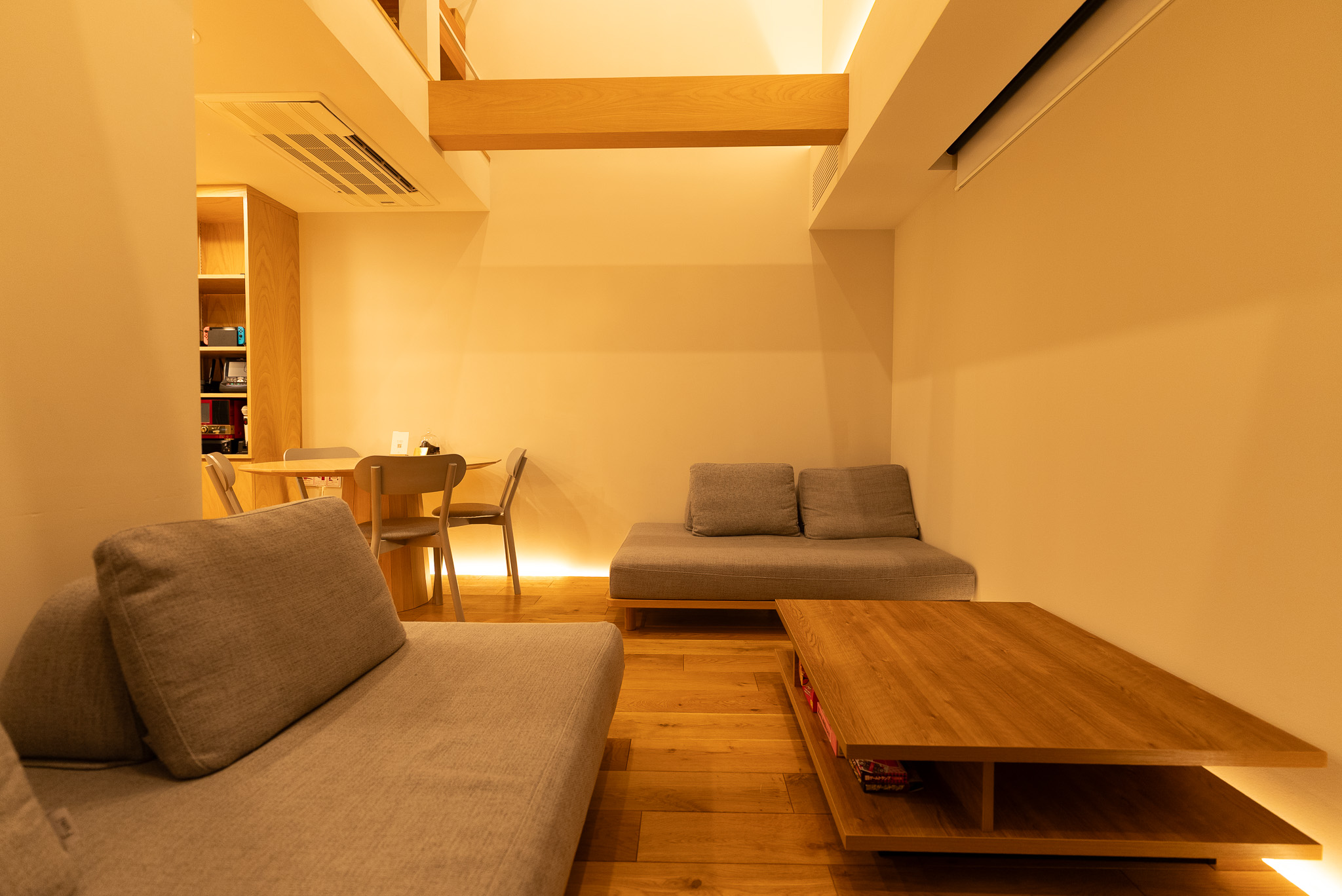 リビングルーム | 2F