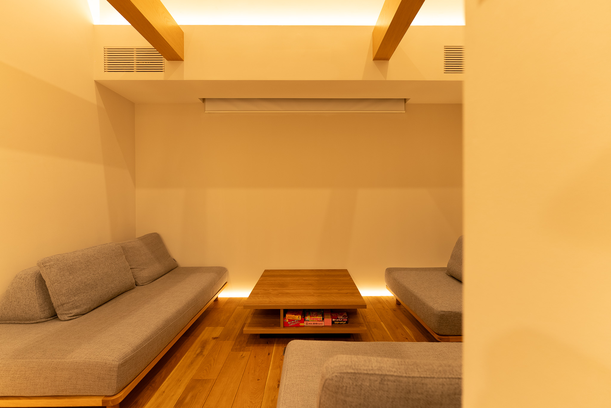 リビングルーム | 2F